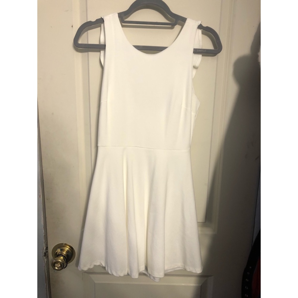 Lulu’s White Dress with Open Back